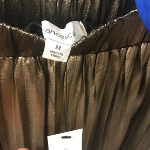 Skirts - Medium Francescas gold pleases skirt NWT 30 inches Skirts - Medium Francescas gold pleases skirt NWT 30 inches